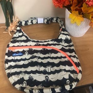 Kavu satchel
